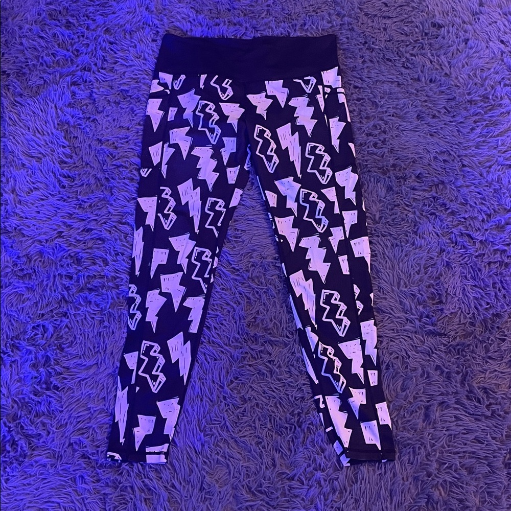 Constantly Varied Gear Black and White Leggings